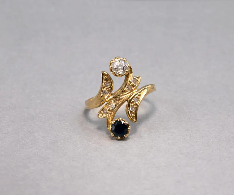 Bague-toi-&-moi-1900-saphir-et-diamants