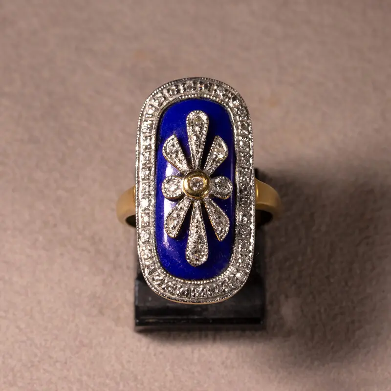 Bague émail bleu et diamants